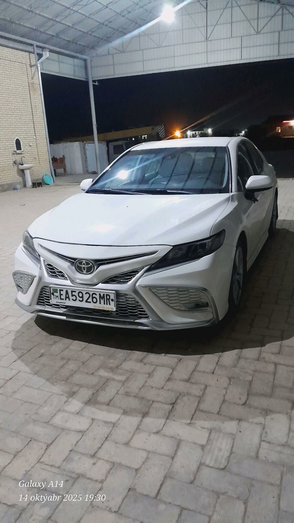 Toyota Camry 2021 - 320 000 TMT - Сакарчага - img 5