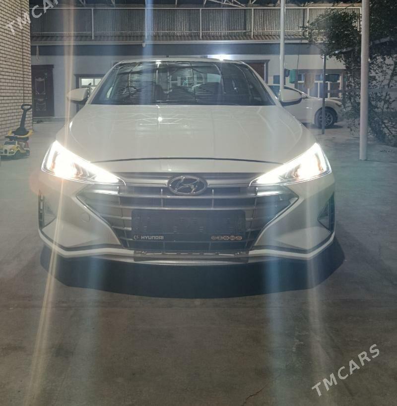 Hyundai Elantra 2020 - 250 000 TMT - Мары - img 1