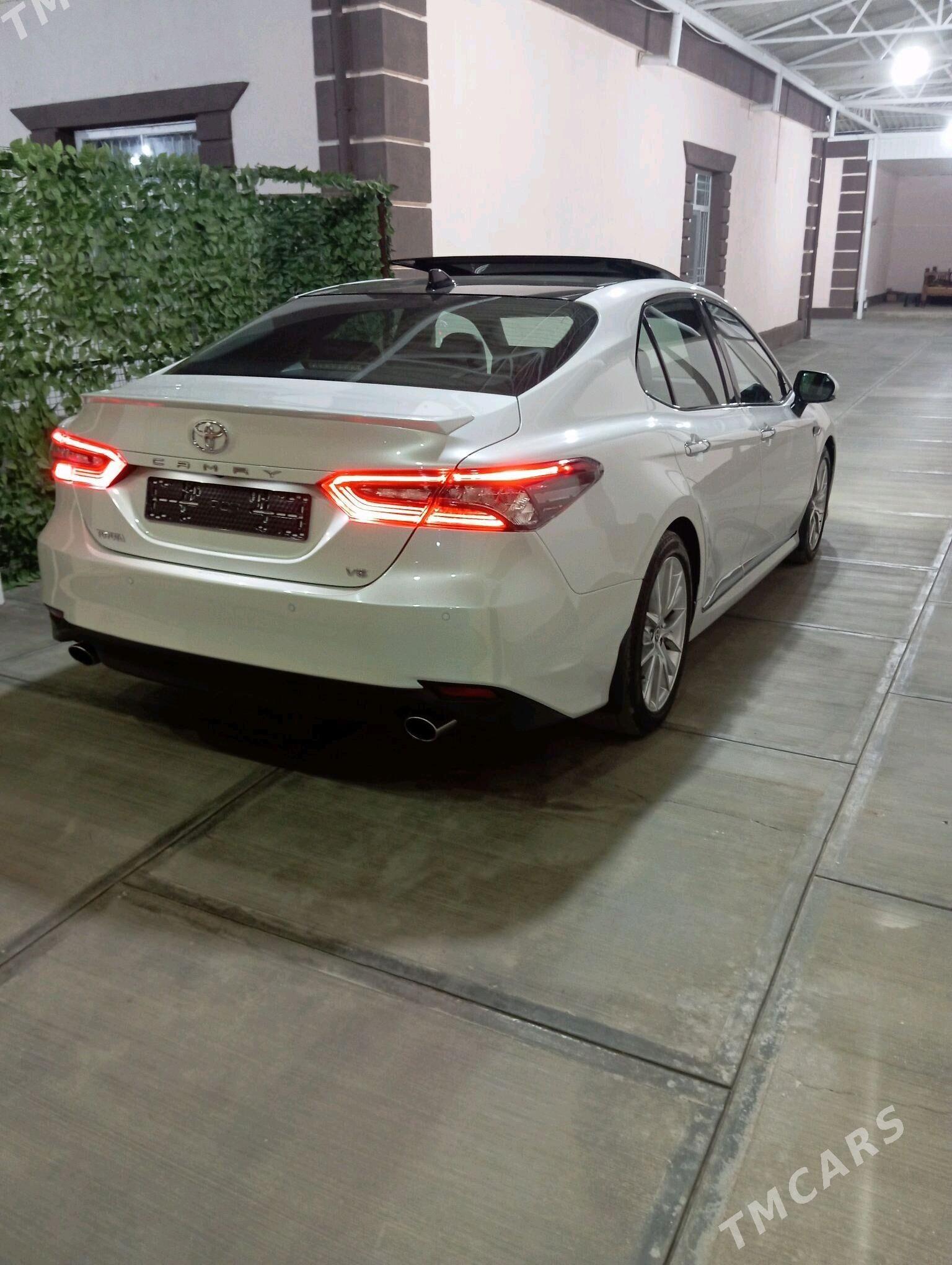 Toyota Camry 2021 - 570 000 TMT - Гарадамак Шор - img 10