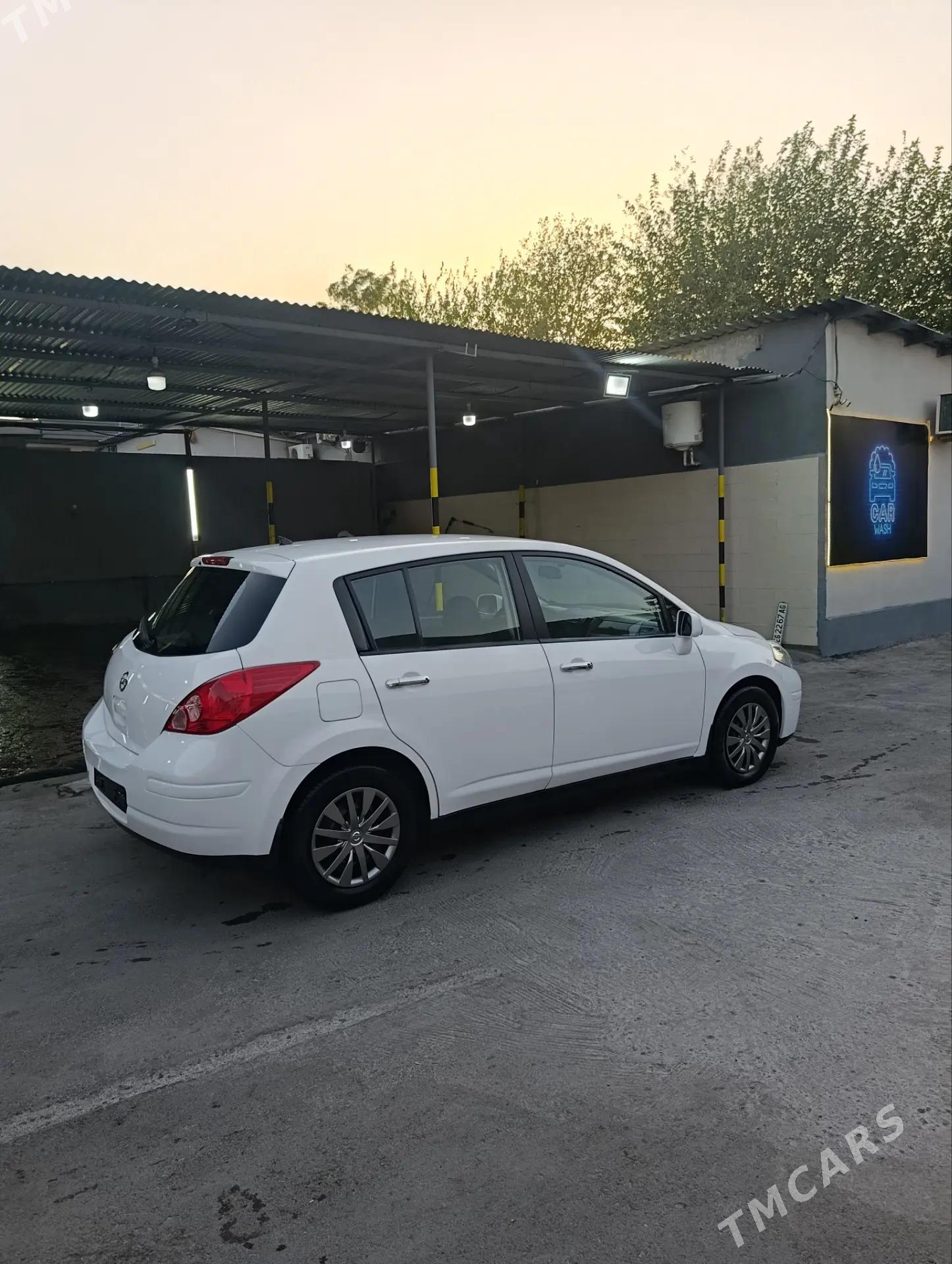 Nissan Versa 2010 - 146 000 TMT - Aşgabat - img 4