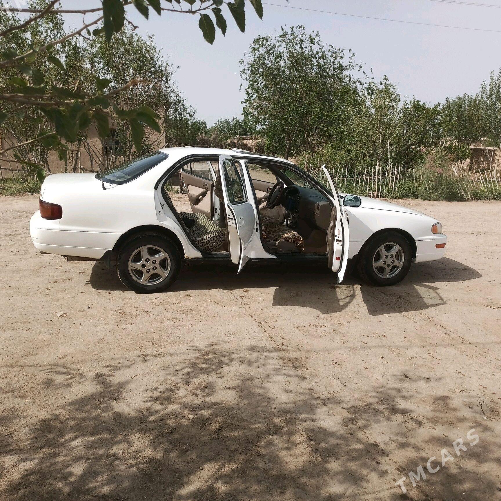 Toyota Camry 1994 - 85 000 TMT - Türkmenbaşy etr. - img 5