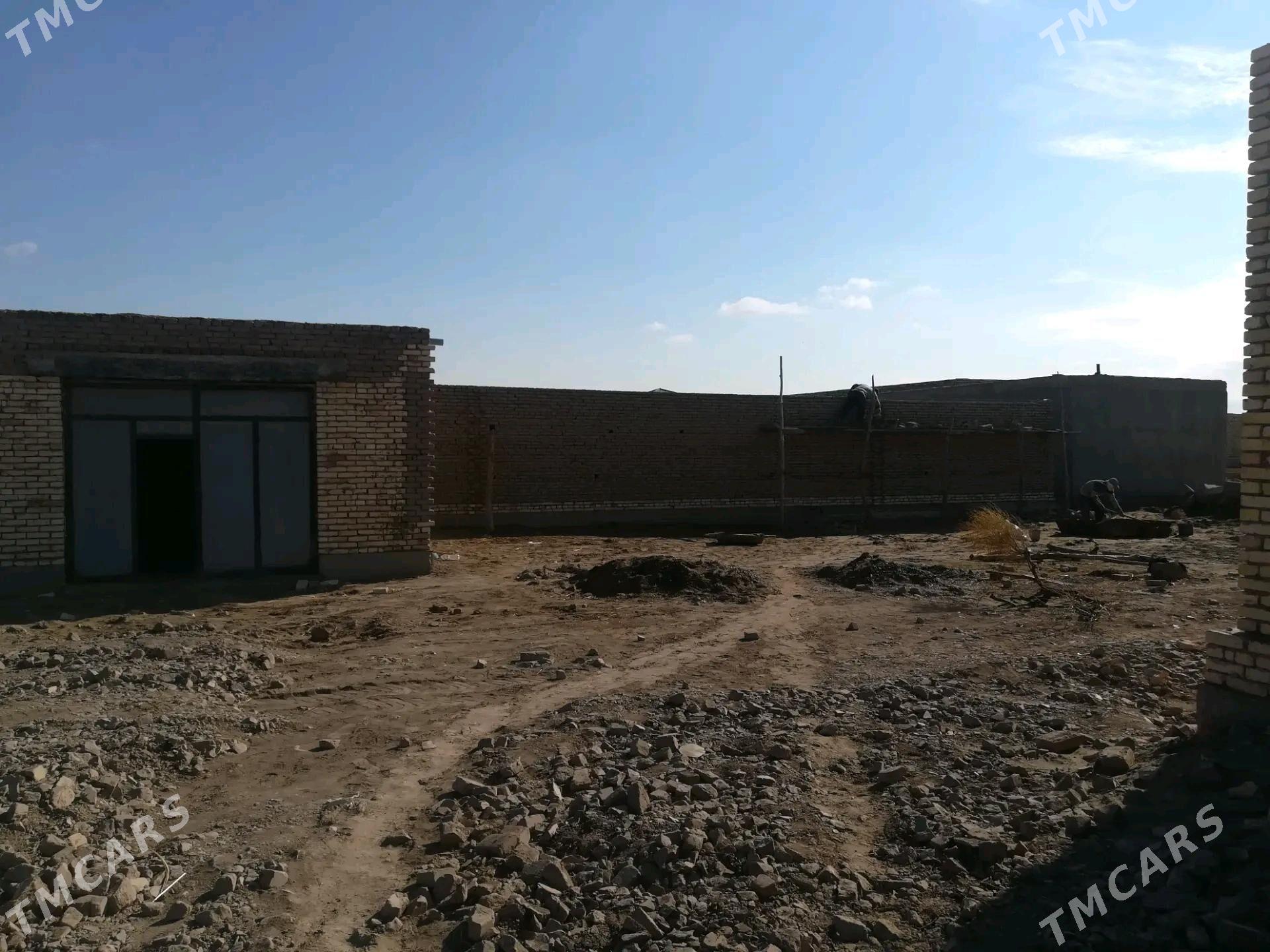 jay - Дашогуз - img 2