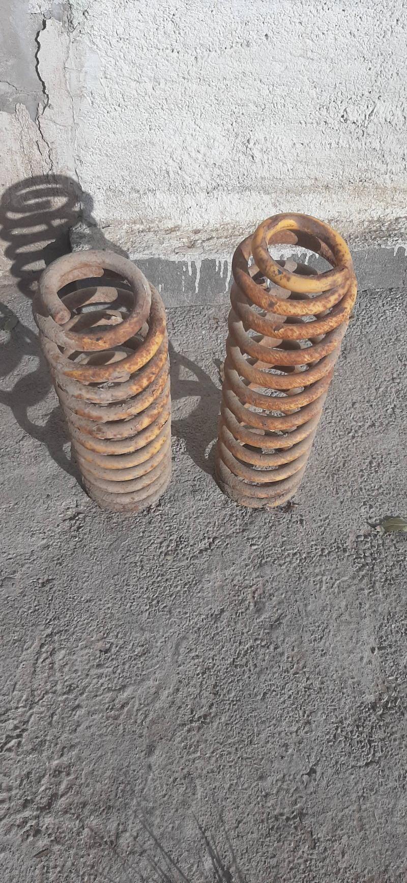 Land Cruiser Purźin 2 500 TMT - Ялкым - img 2