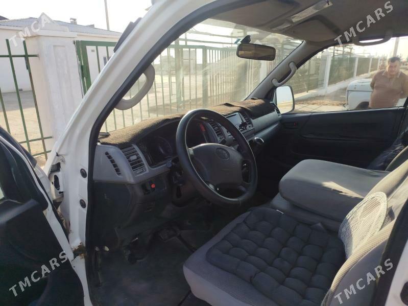 Toyota Hiace 2006 - 230 000 TMT - Эсенгулы - img 3