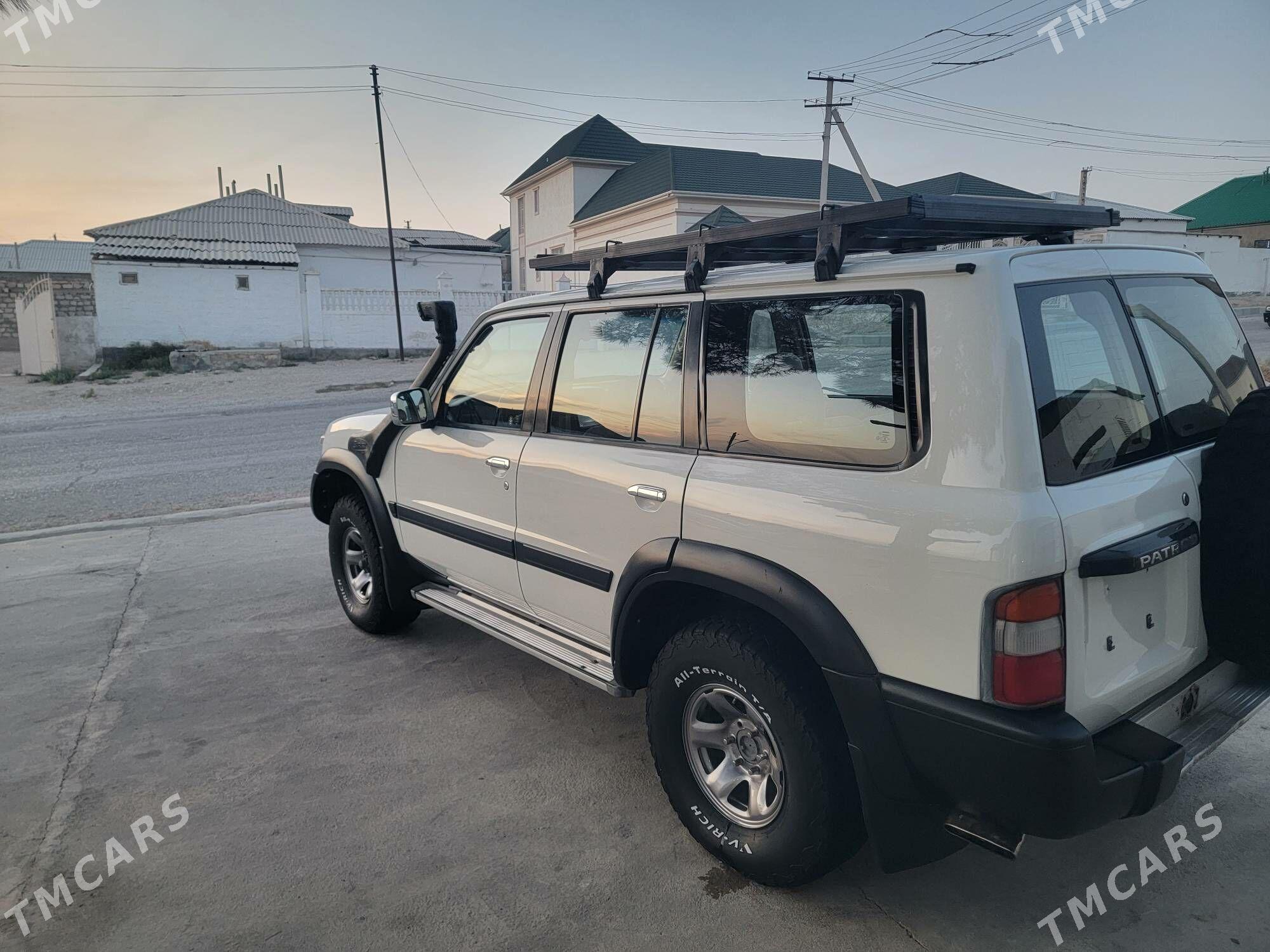 Nissan Patrol 2002 - 240 000 TMT - Балканабат - img 6