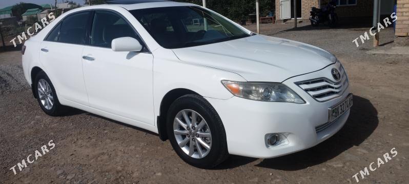 Toyota Camry 2011 - 200 000 TMT - Бабадайхан - img 5