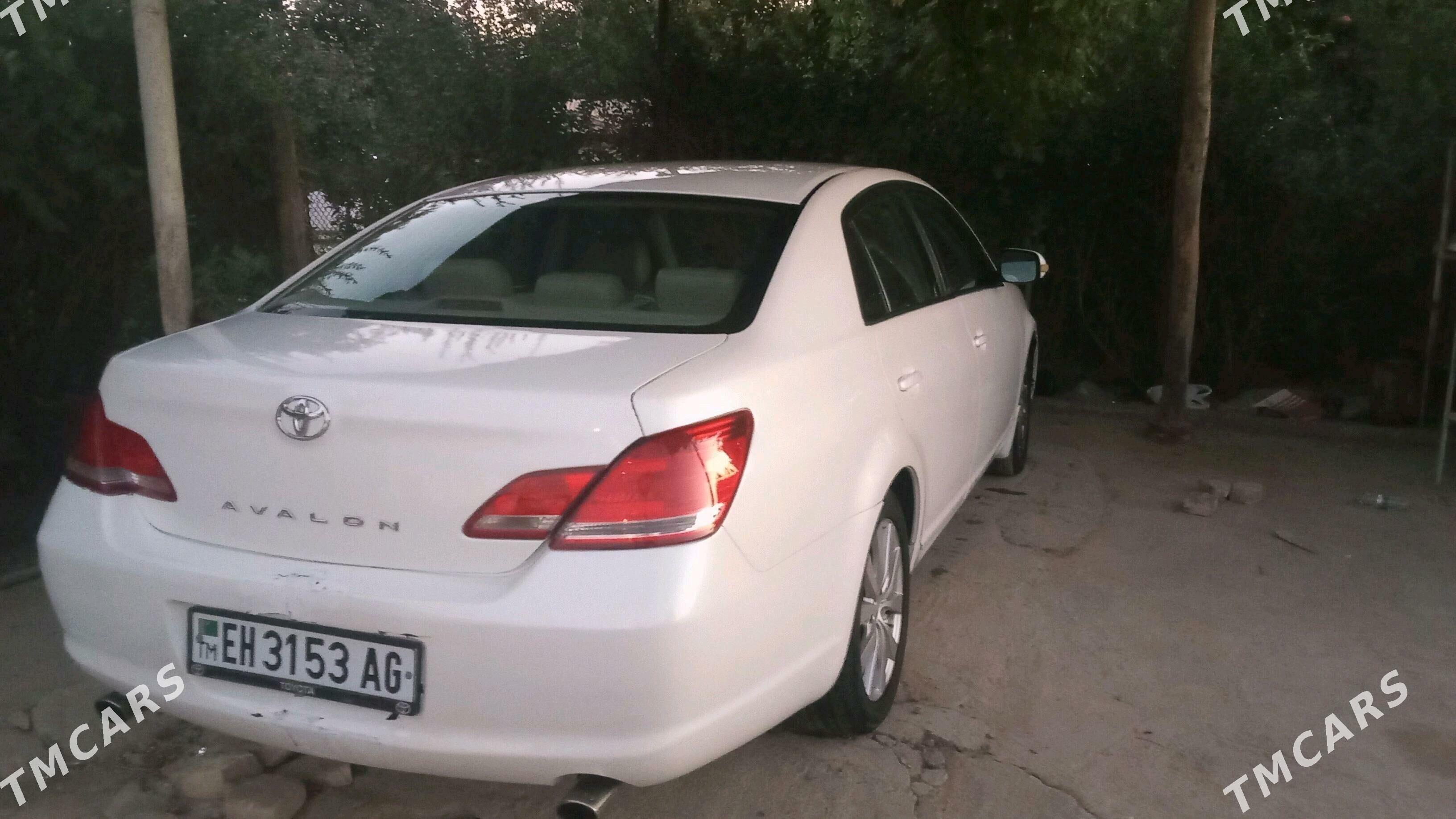 Toyota Avalon 2006 - 190 000 TMT - Бекреве - img 1