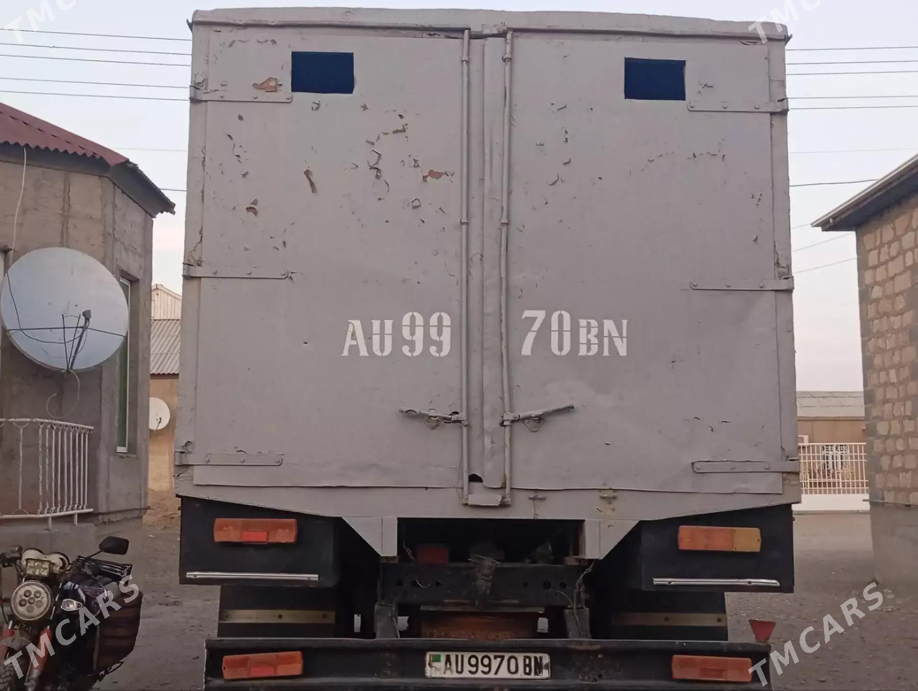 Zil 130 1993 - 40 000 TMT - Гумдаг - img 1