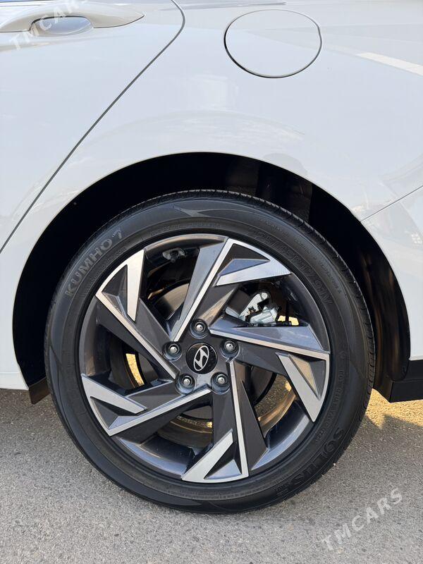 Hyundai Elantra 2025 - 300 000 TMT - Балканабат - img 3