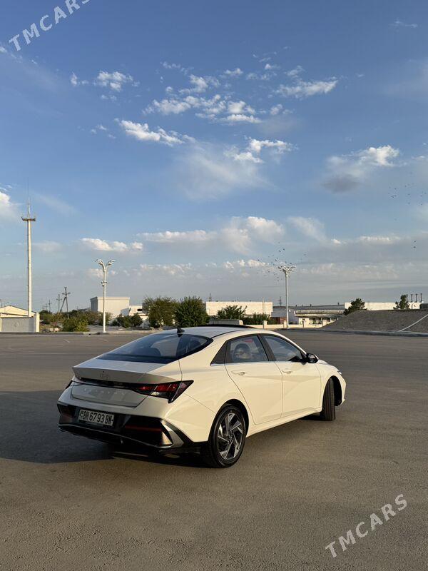 Hyundai Elantra 2025 - 300 000 TMT - Балканабат - img 4