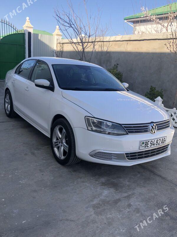Volkswagen Jetta 2012 - 138 000 TMT - Aşgabat - img 3