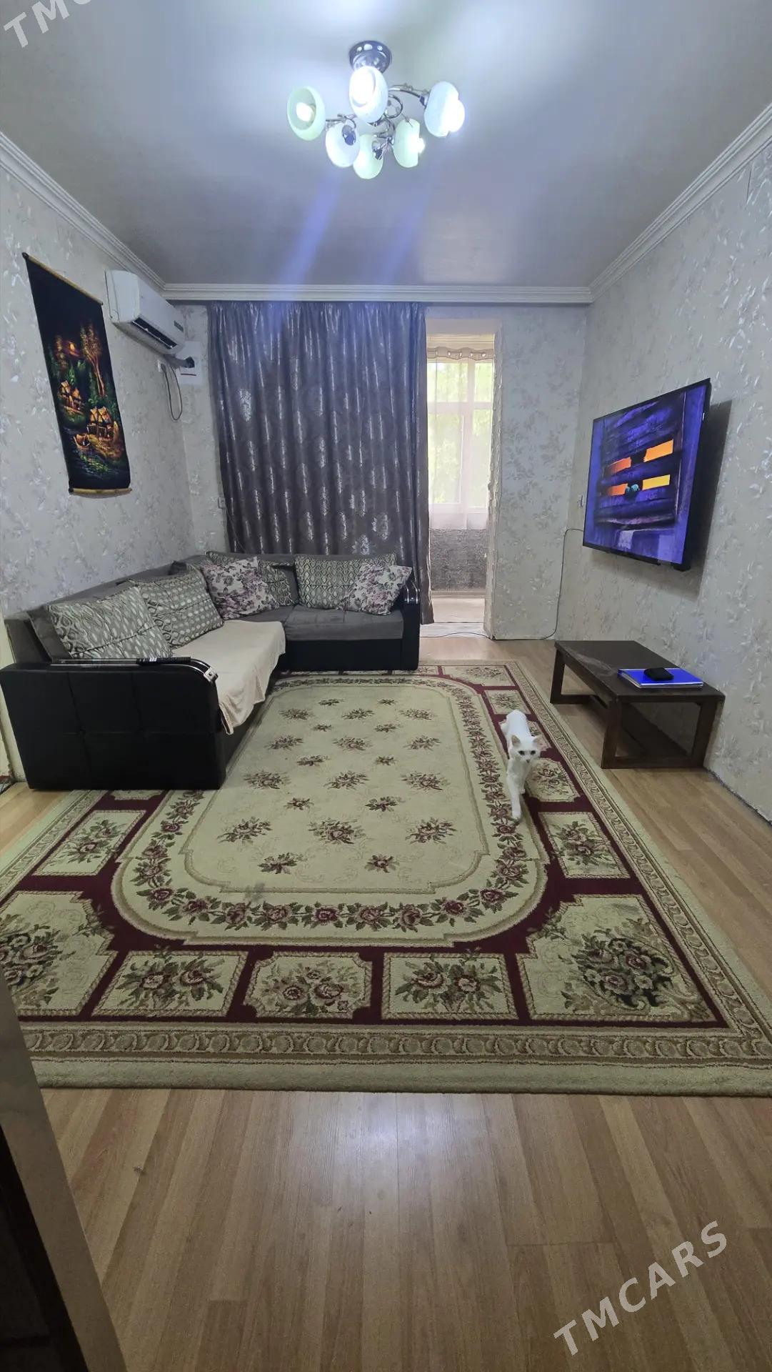 СРОЧНО 4 КОМ 3 ЭТАЖ ЦЕНТР - Ашхабад - img 1