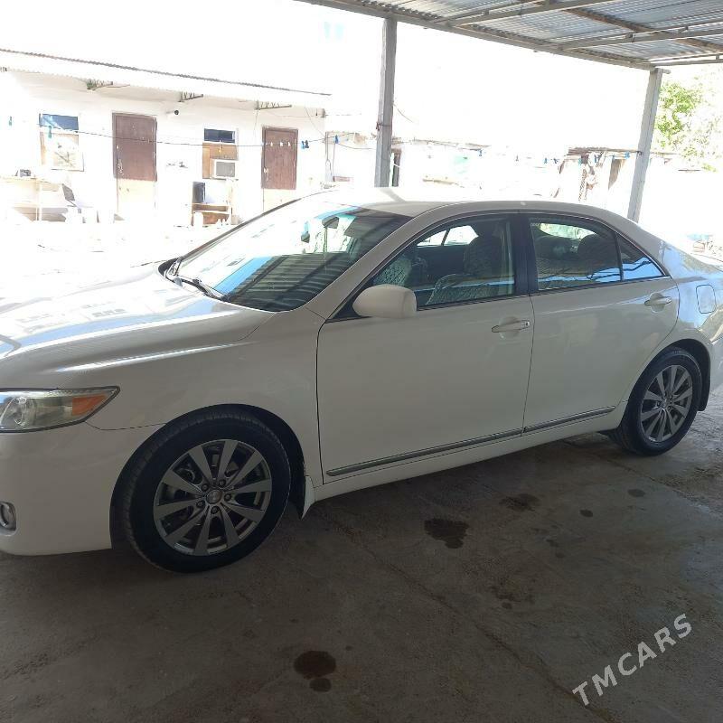 Toyota Camry 2009 - 200 000 TMT - Бахарден - img 1