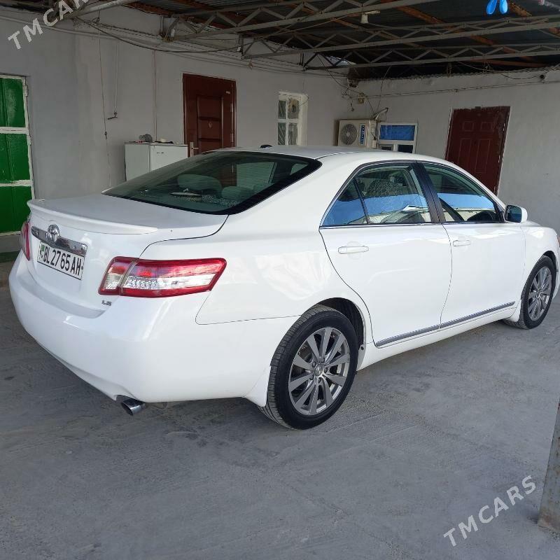Toyota Camry 2009 - 200 000 TMT - Бахарден - img 4