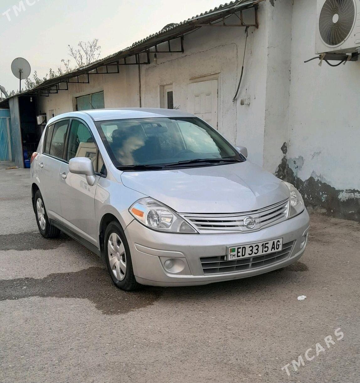 Nissan Versa 2010 - 135 000 TMT - Garadamak - img 4