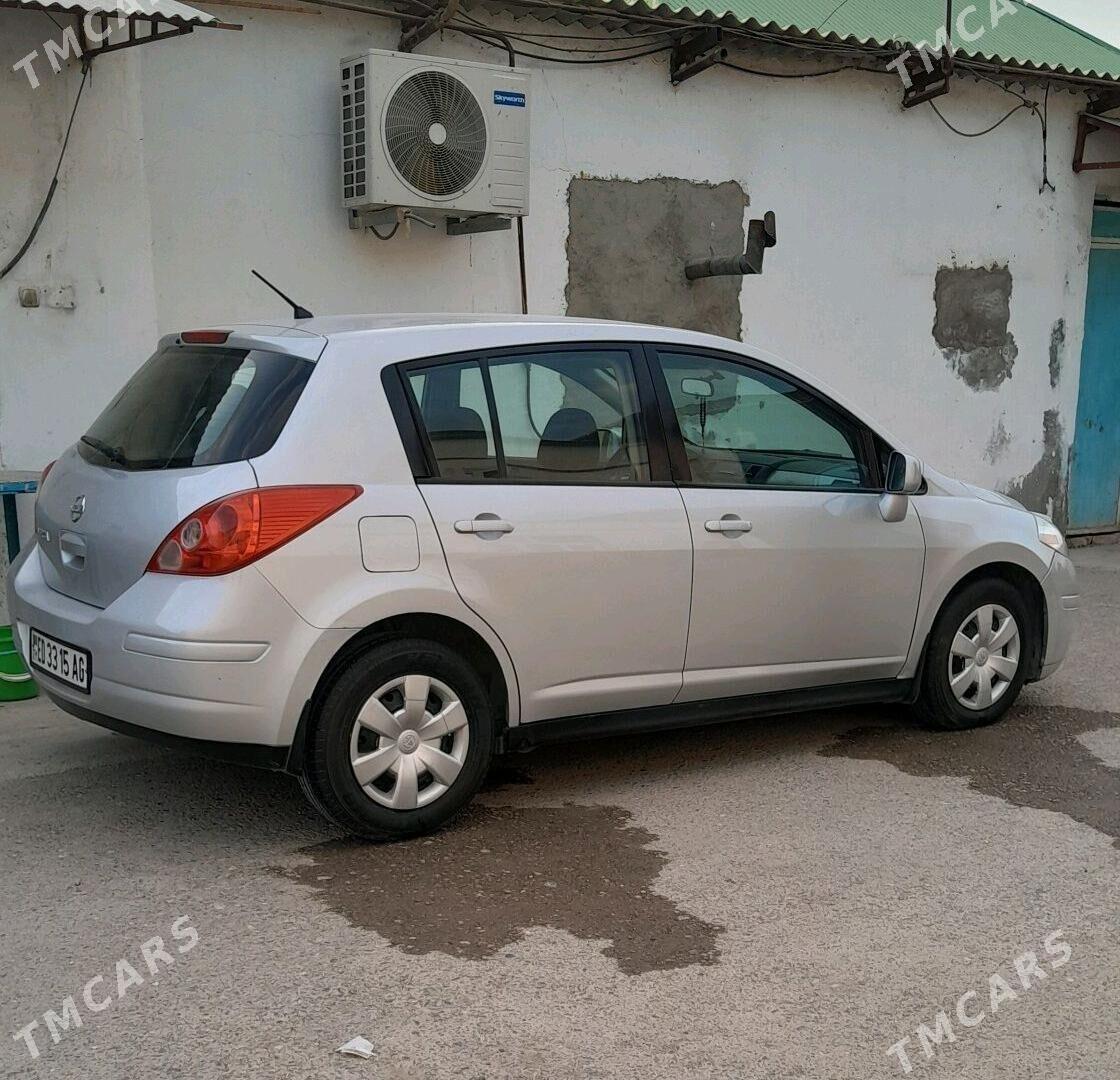 Nissan Versa 2010 - 135 000 TMT - Garadamak - img 3