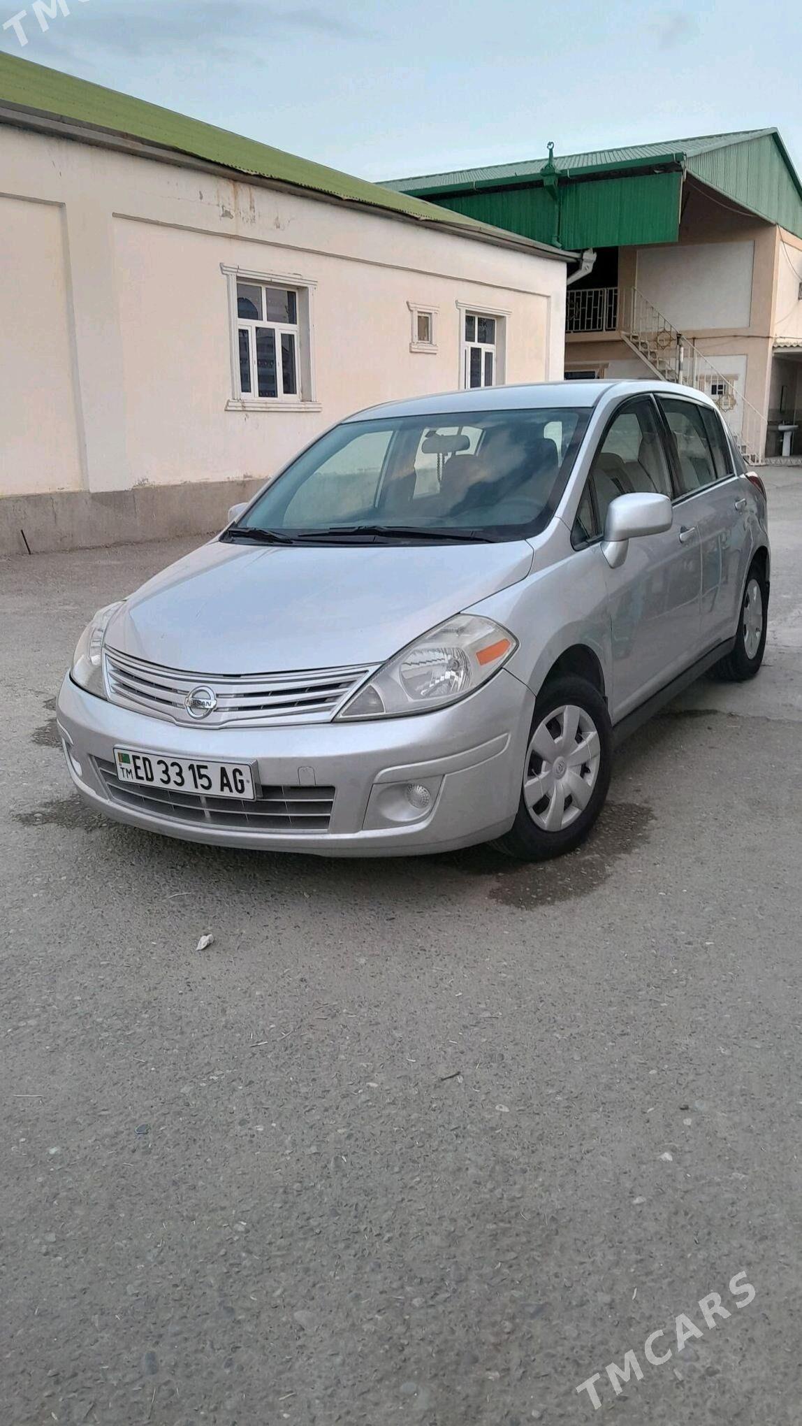 Nissan Versa 2010 - 135 000 TMT - Garadamak - img 9