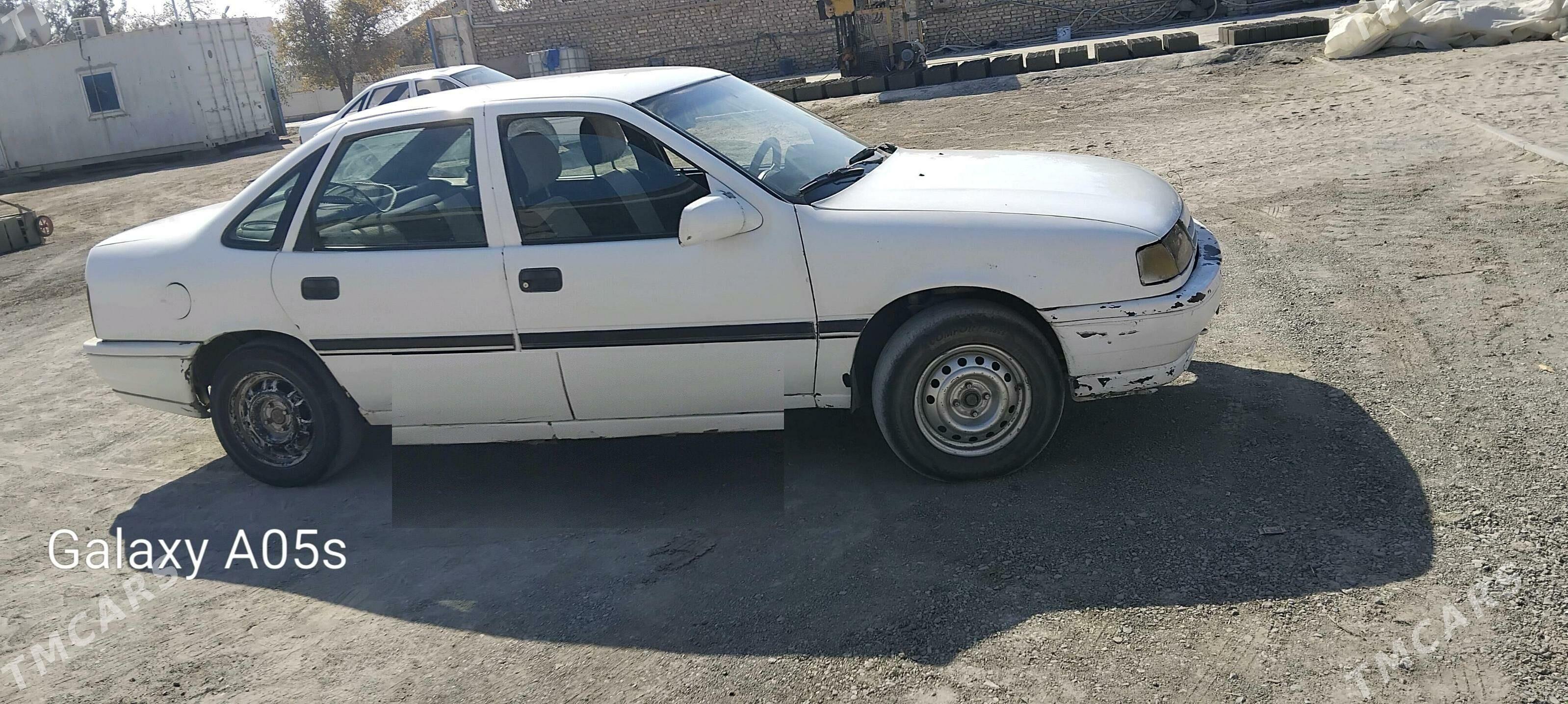 Opel Vectra 1992 - 26 000 TMT - Губадаг - img 2