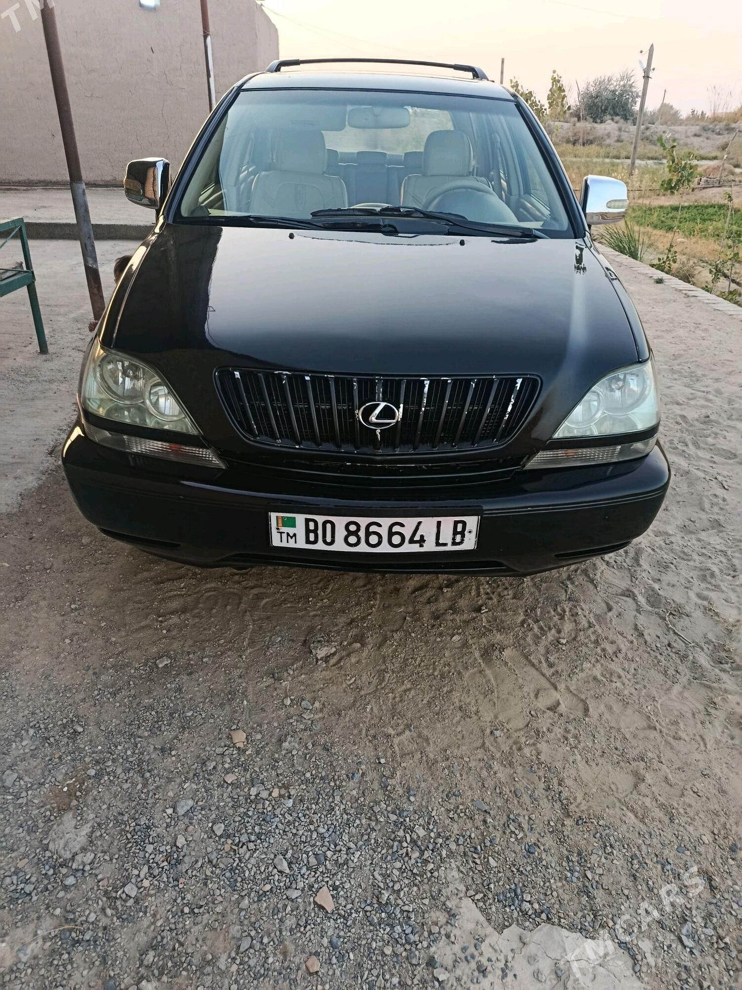 Lexus RX 300 2000 - 150 000 TMT - Сейди - img 8