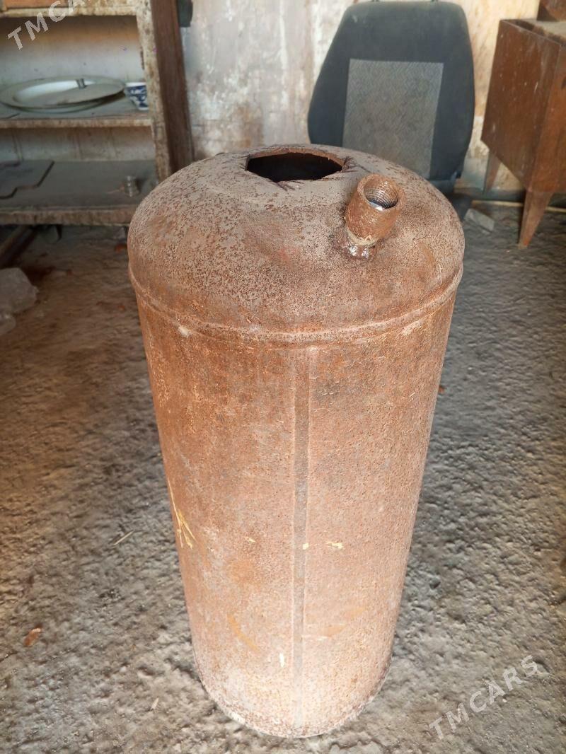 Gaz bolondan yasalan titan - Çärjew - img 2