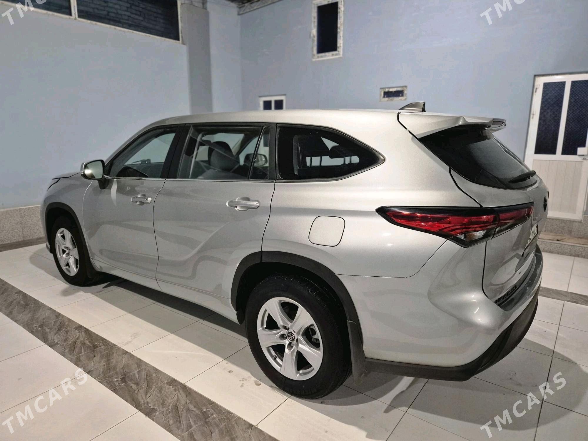 Toyota Highlander 2023 - 480 000 TMT - Дянев - img 3