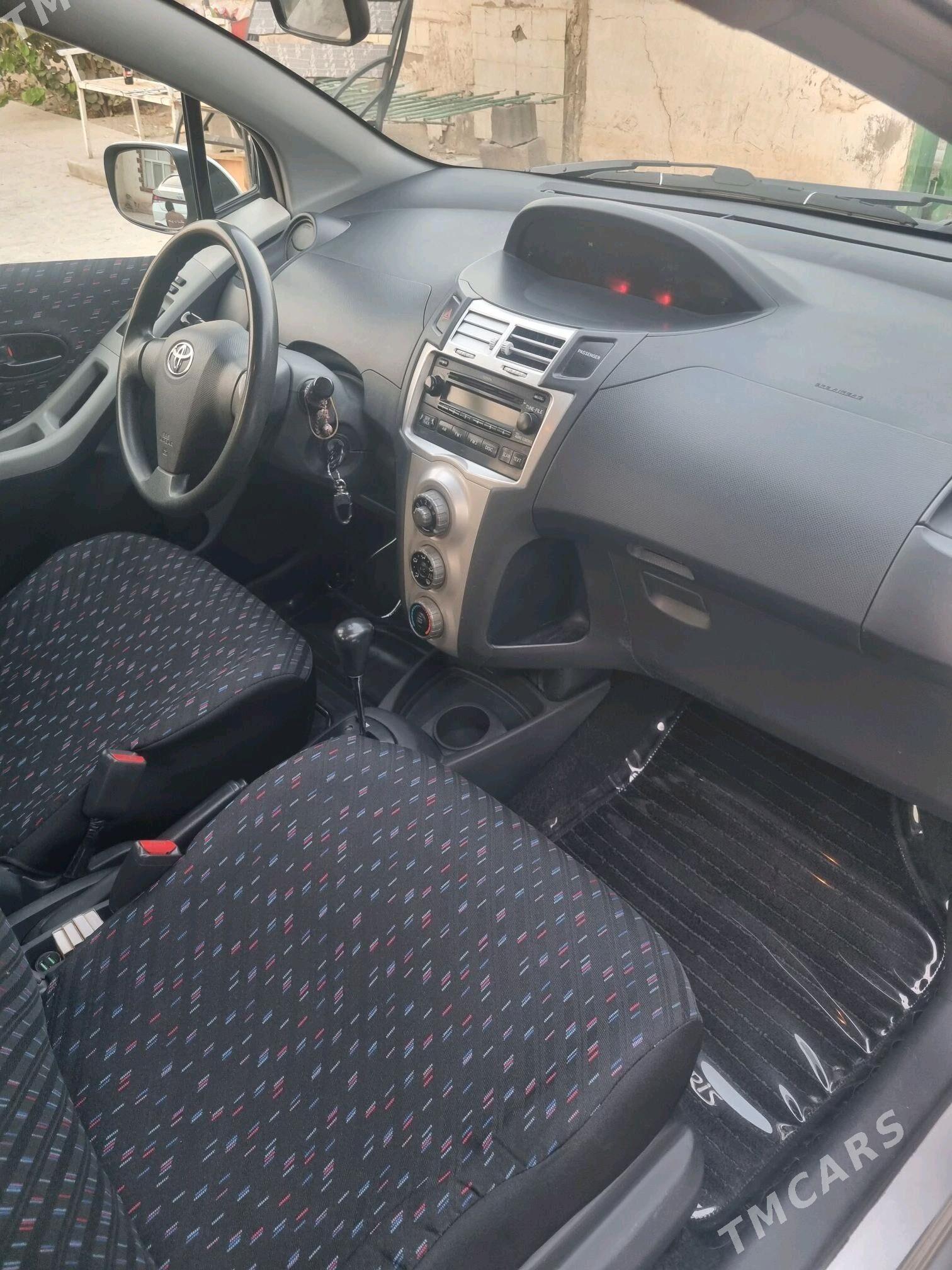 Toyota Yaris 2008 - 125 000 TMT - Aşgabat - img 7