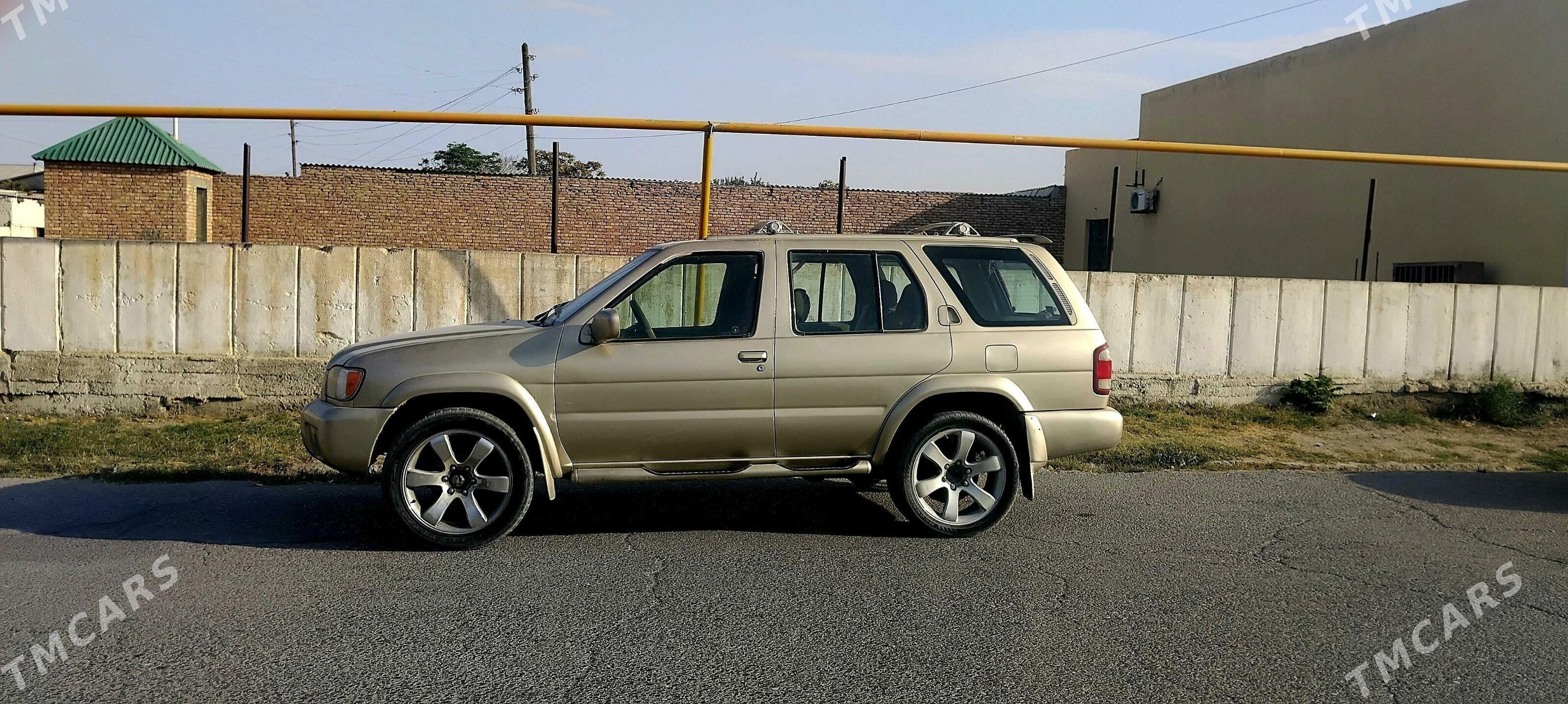 Nissan Pathfinder 1999 - 150 000 TMT - Bäherden - img 2