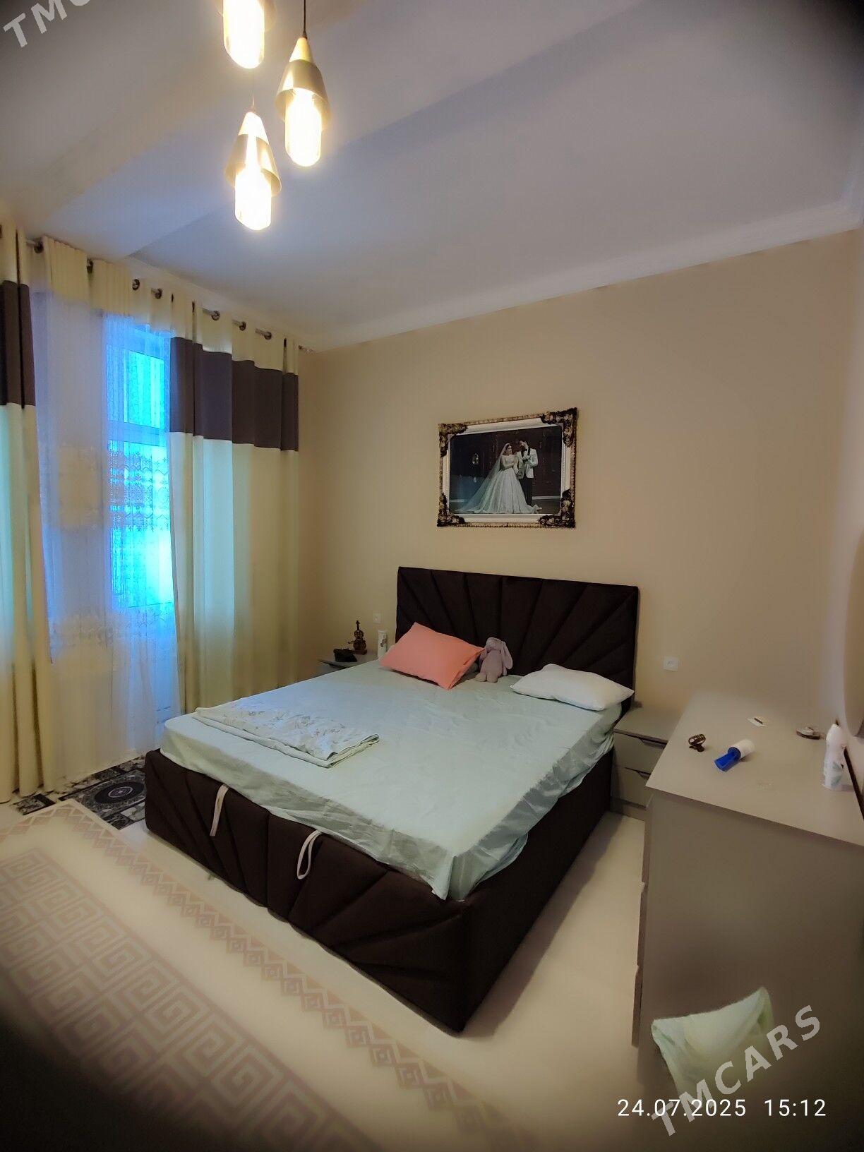 Элитка 3 комн. 1 этаж. - Туркменабат - img 2