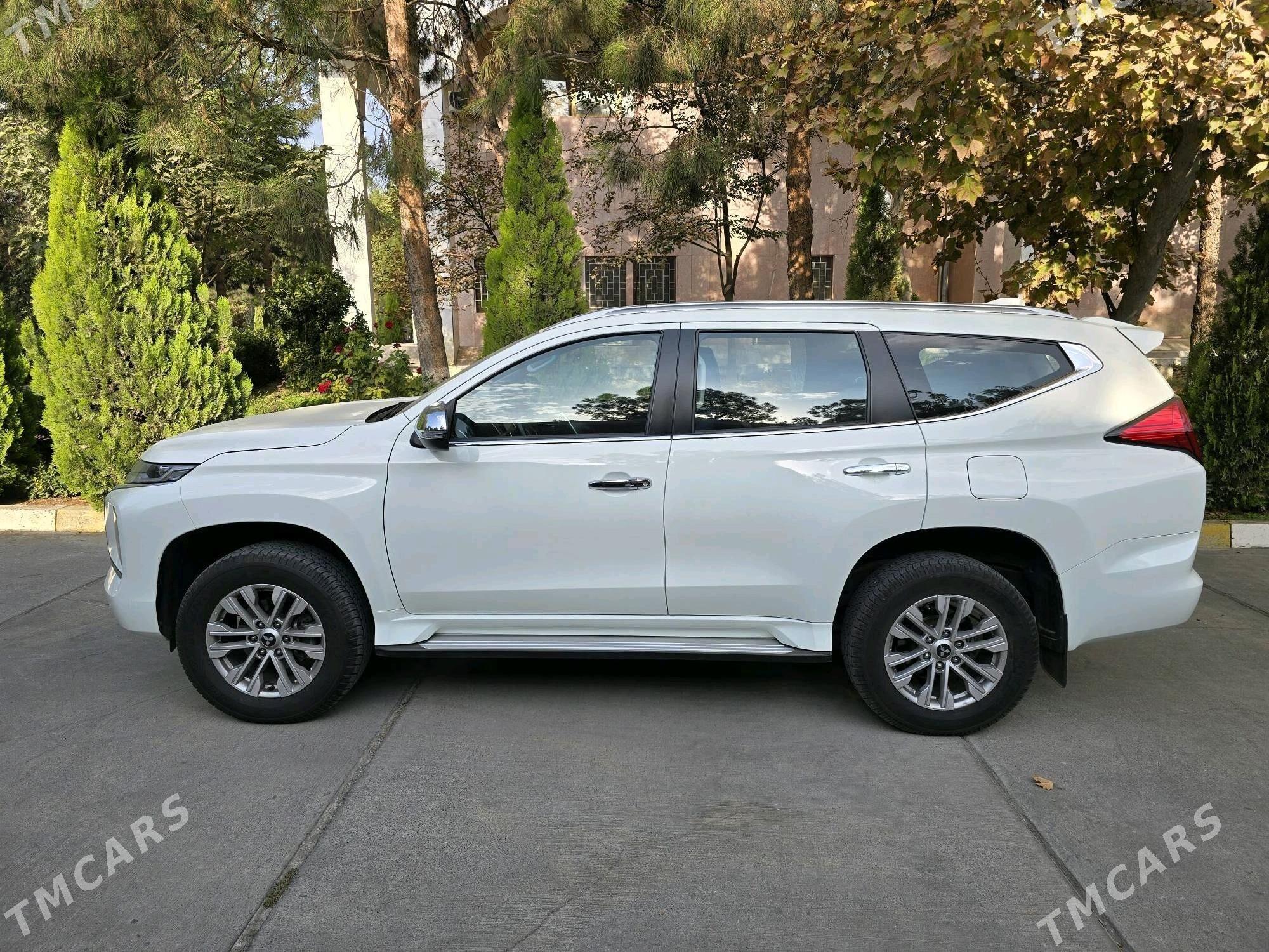 Mitsubishi Montero Sport 2023 - 527 000 TMT - Aşgabat - img 7