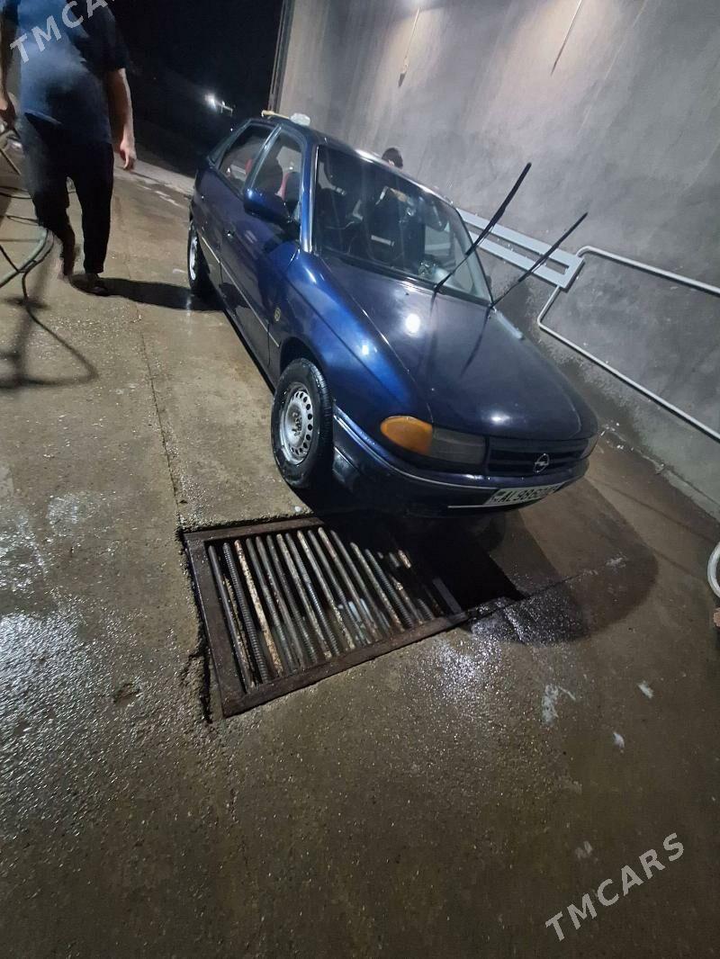 Opel Astra 1993 - 28 000 TMT - Губадаг - img 3