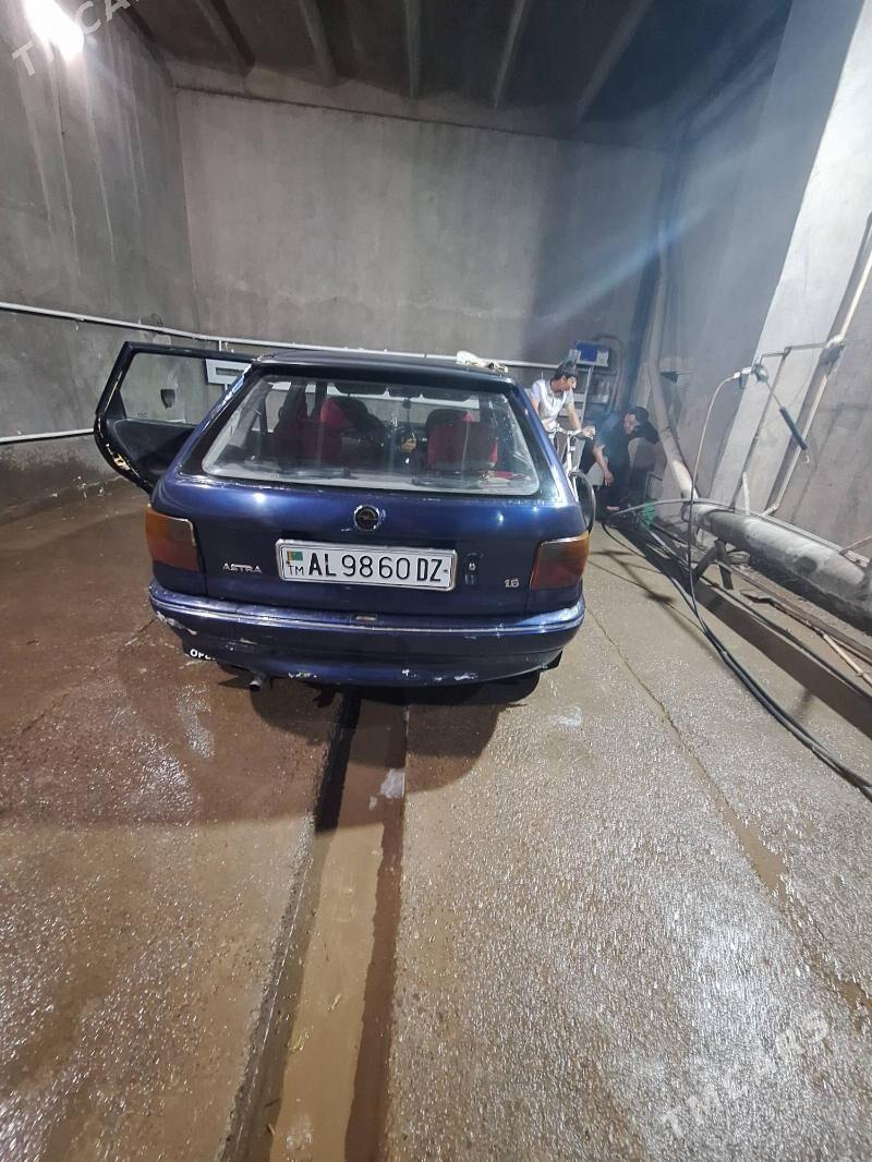 Opel Astra 1993 - 28 000 TMT - Губадаг - img 5