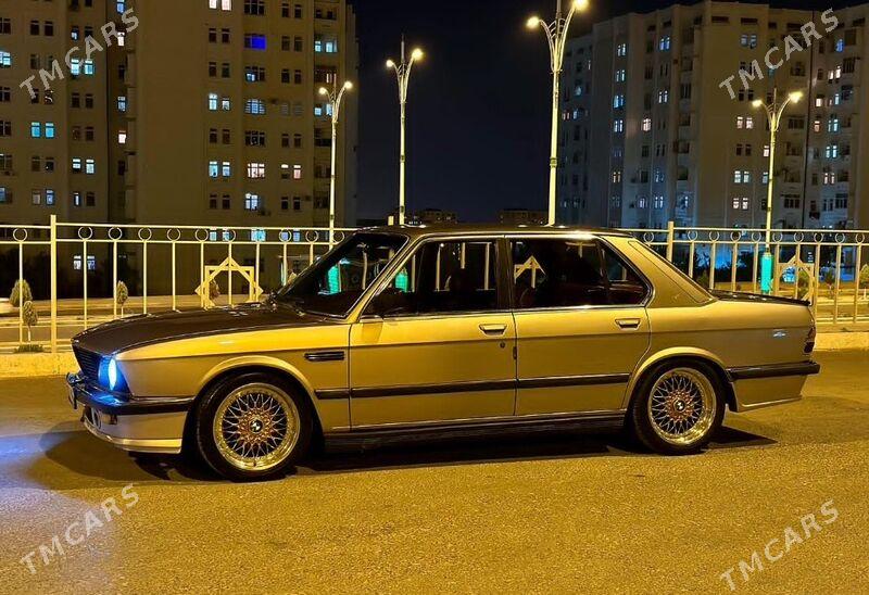 BMW 5 Series 1986 - 100 000 TMT - Ашхабад - img 3