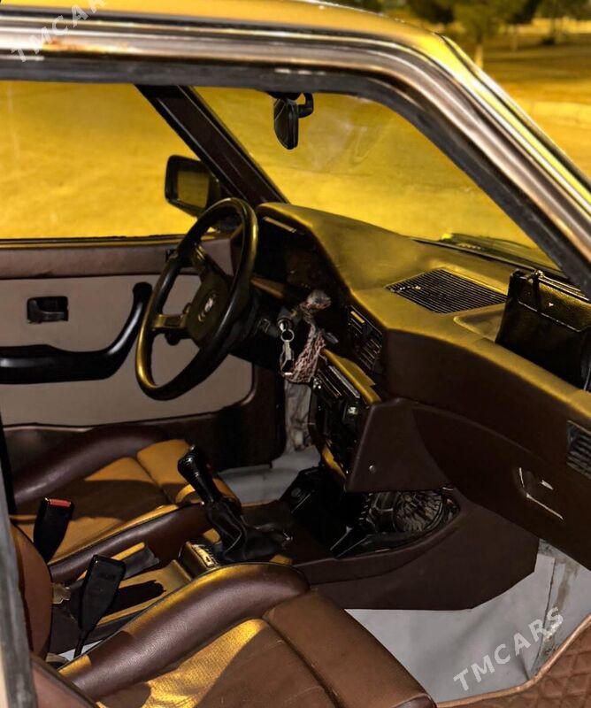 BMW 5 Series 1986 - 100 000 TMT - Ашхабад - img 2