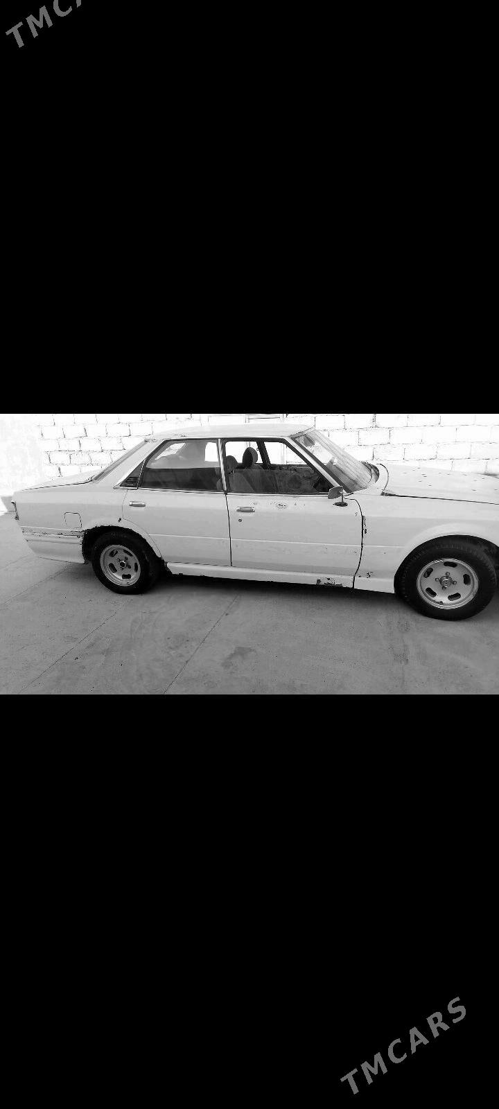 Toyota Mark II 1984 - 8 000 TMT - Ак-Бугдайский этрап - img 1