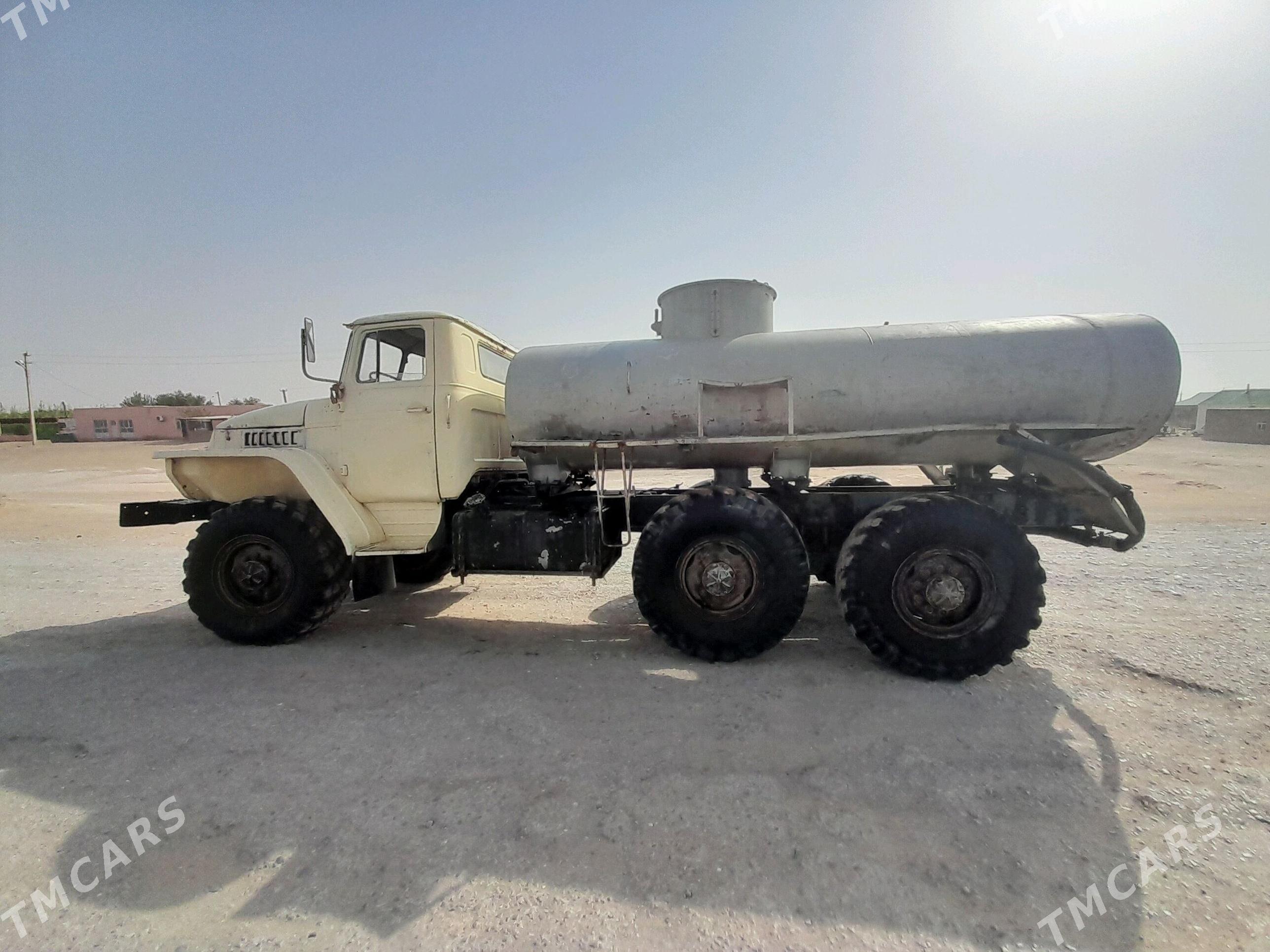 Ural 4320 1993 - 125 000 TMT - Ак-Бугдайский этрап - img 2
