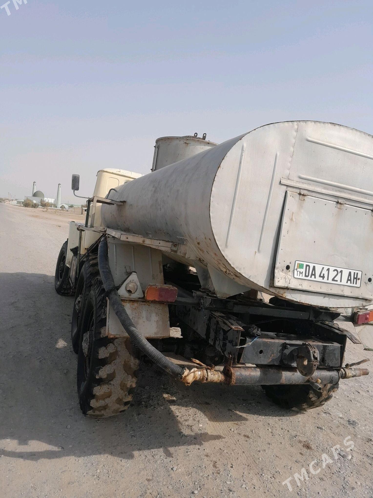 Ural 4320 1993 - 125 000 TMT - Ак-Бугдайский этрап - img 7