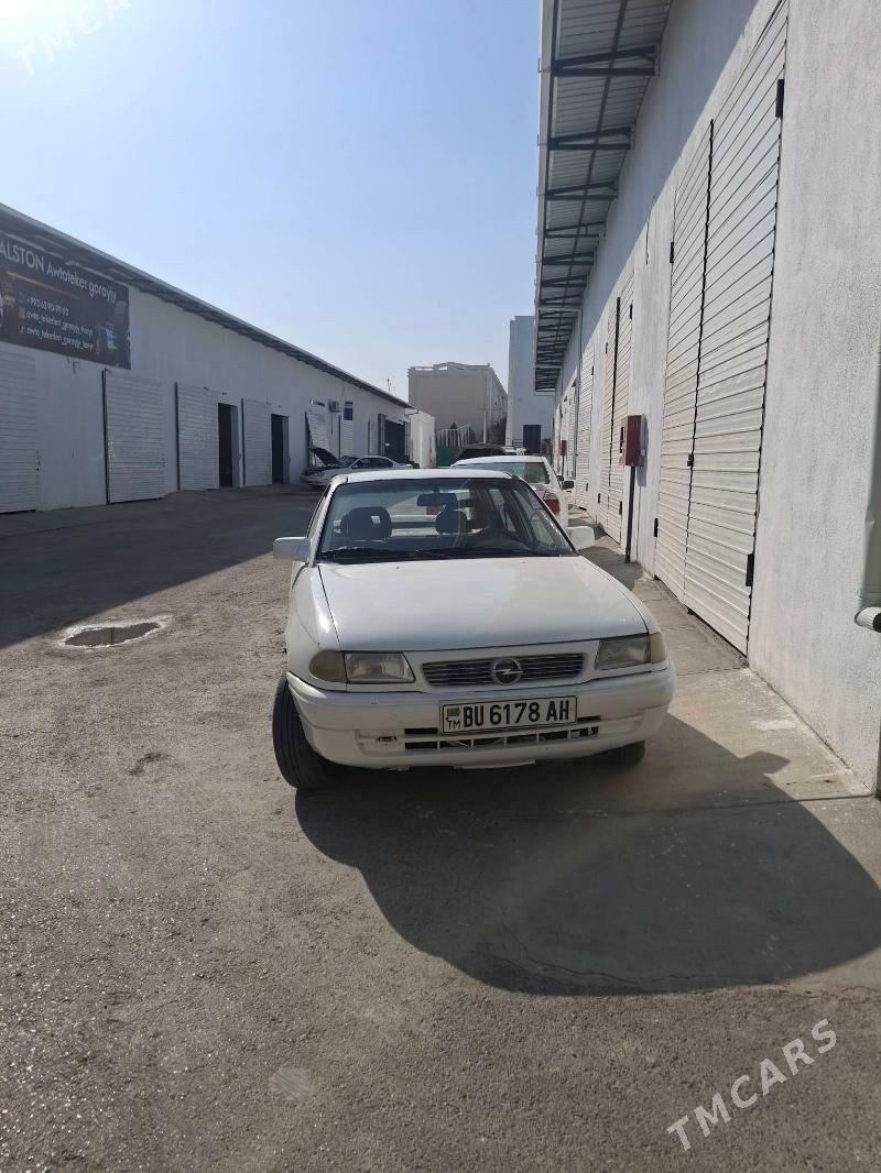 Opel Astra 1993 - 45 000 TMT - Анев - img 4