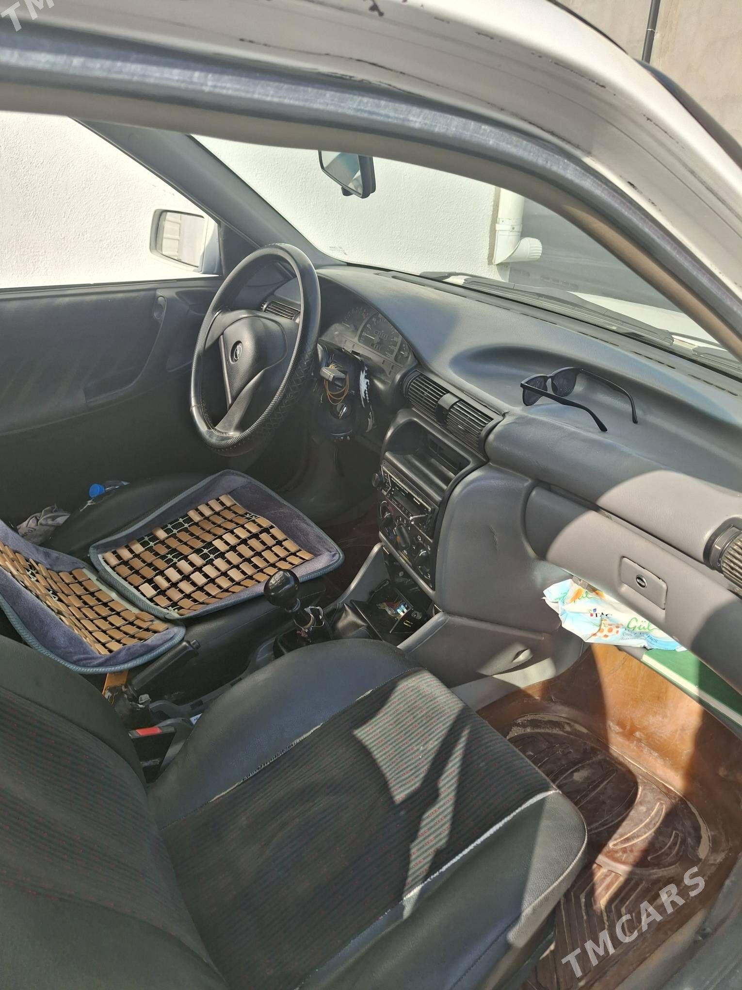 Opel Astra 1993 - 45 000 TMT - Анев - img 5