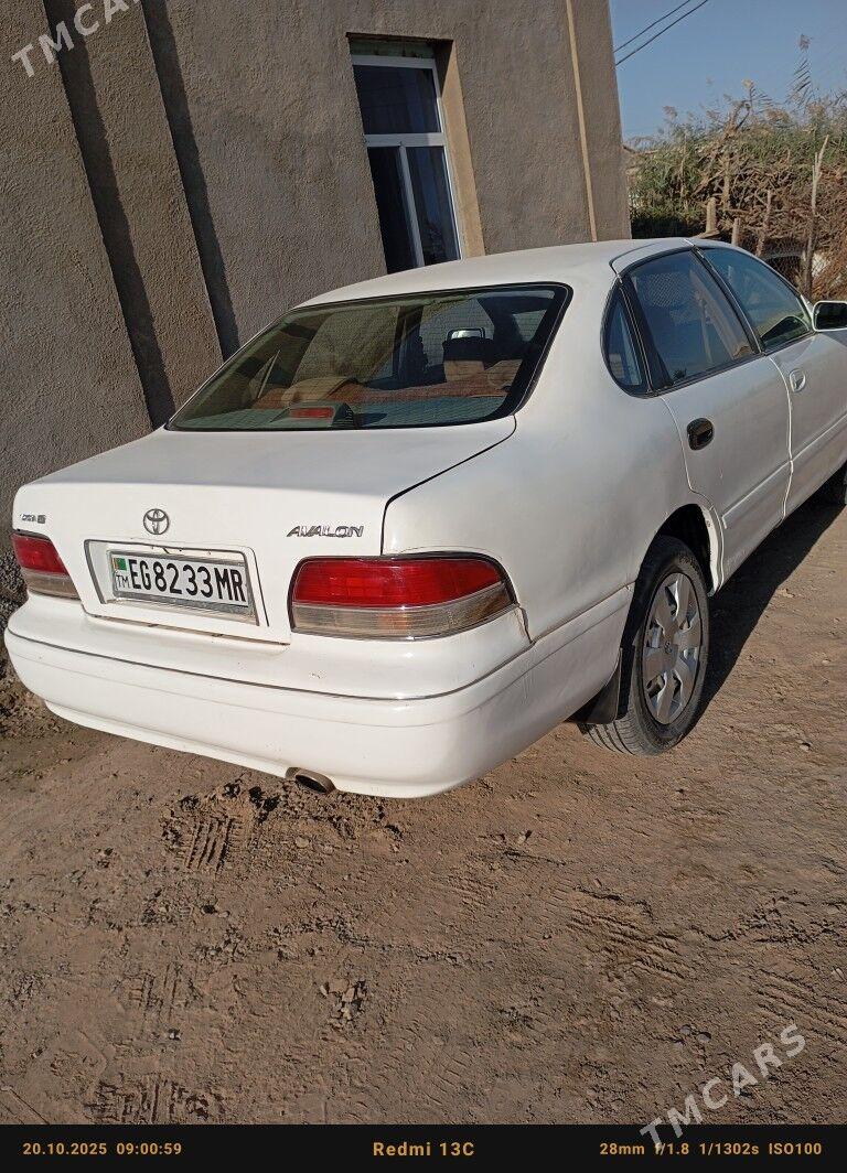 Toyota Avalon 1995 - 90 000 TMT - Ýolöten - img 2