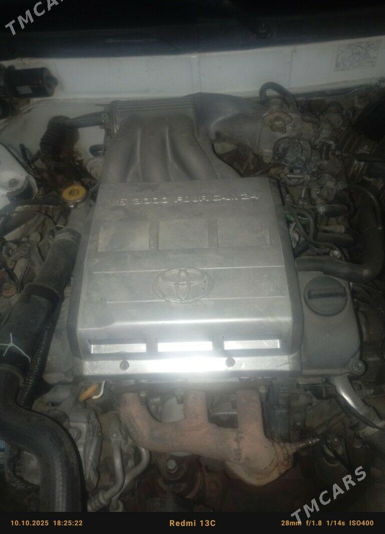 Toyota Avalon 1995 - 90 000 TMT - Ýolöten - img 4