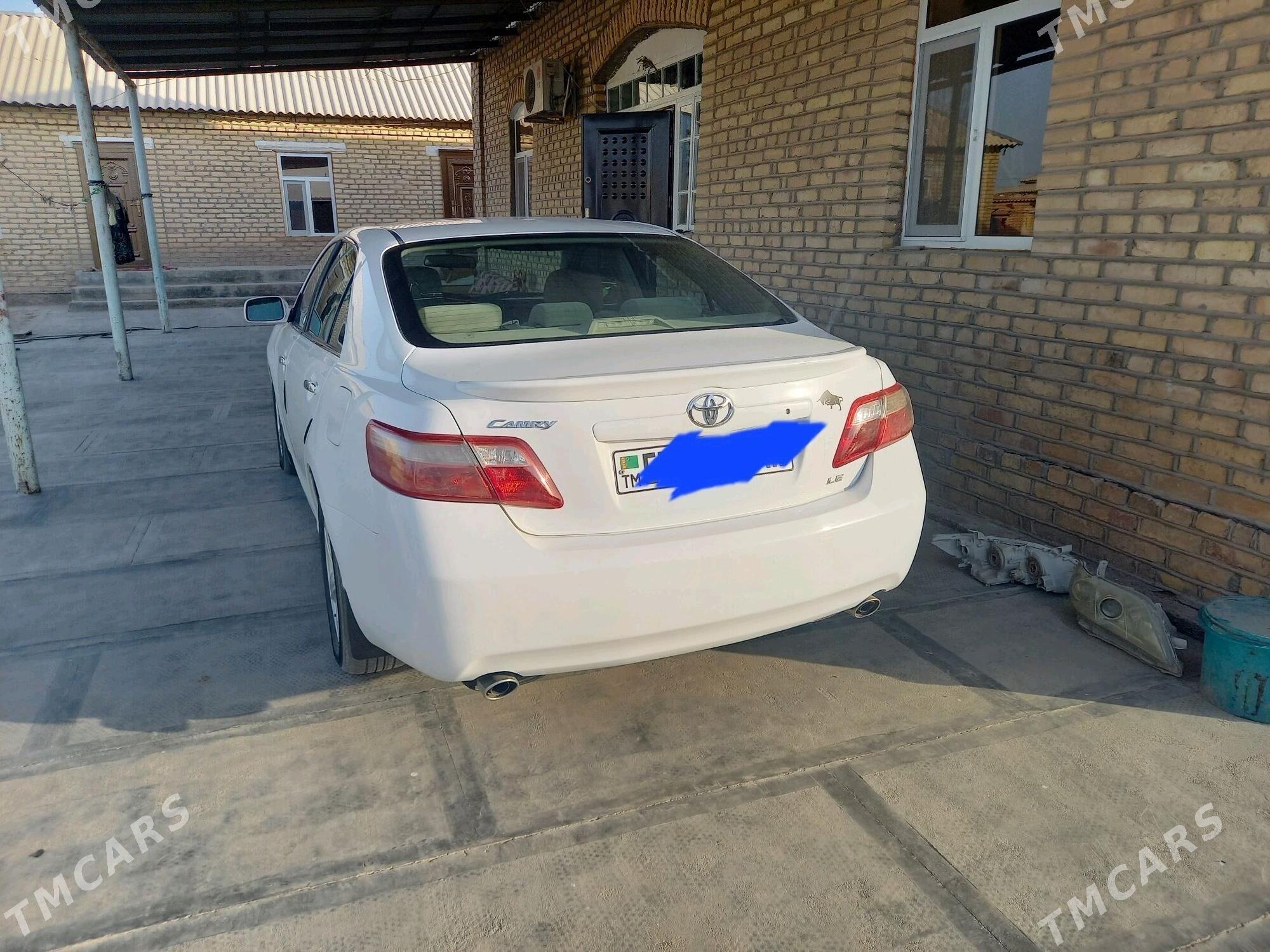 Toyota Camry 2007 - 160 000 TMT - Мары - img 1