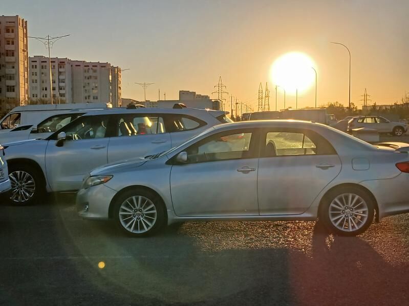 Toyota Corolla 2010 - 157 000 TMT - ул. Подвойского (Битарап Туркменистан шаёлы) - img 3