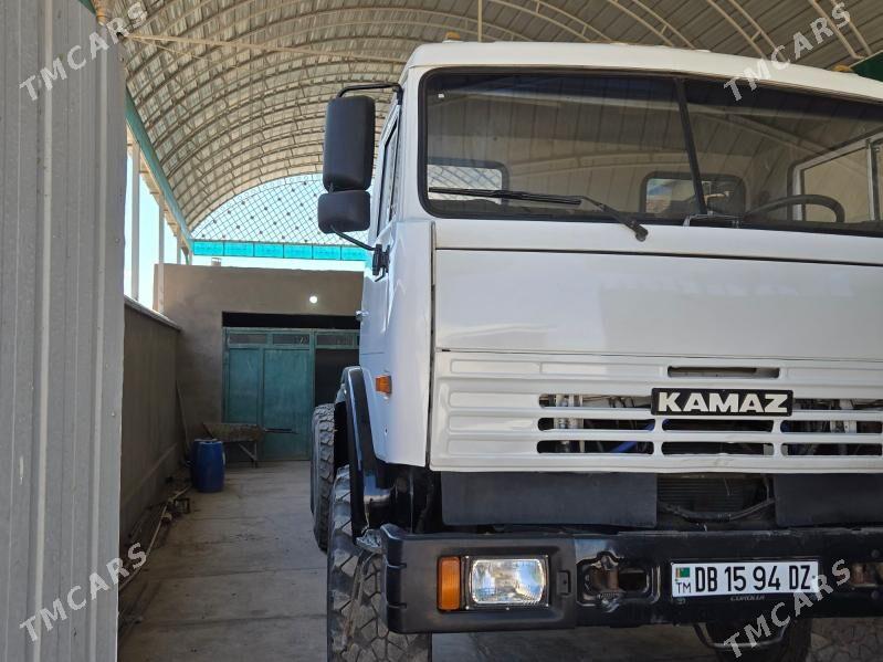 Kamaz 6520 2008 - 260 000 TMT - Шабатский этрап - img 2