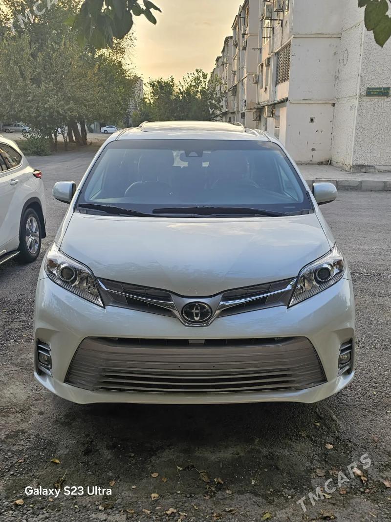 Toyota Sienna 2020 - 520 000 TMT - Aşgabat - img 1