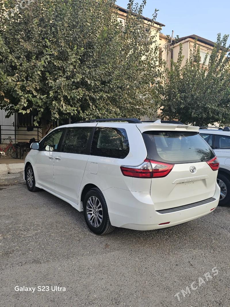 Toyota Sienna 2020 - 520 000 TMT - Aşgabat - img 3