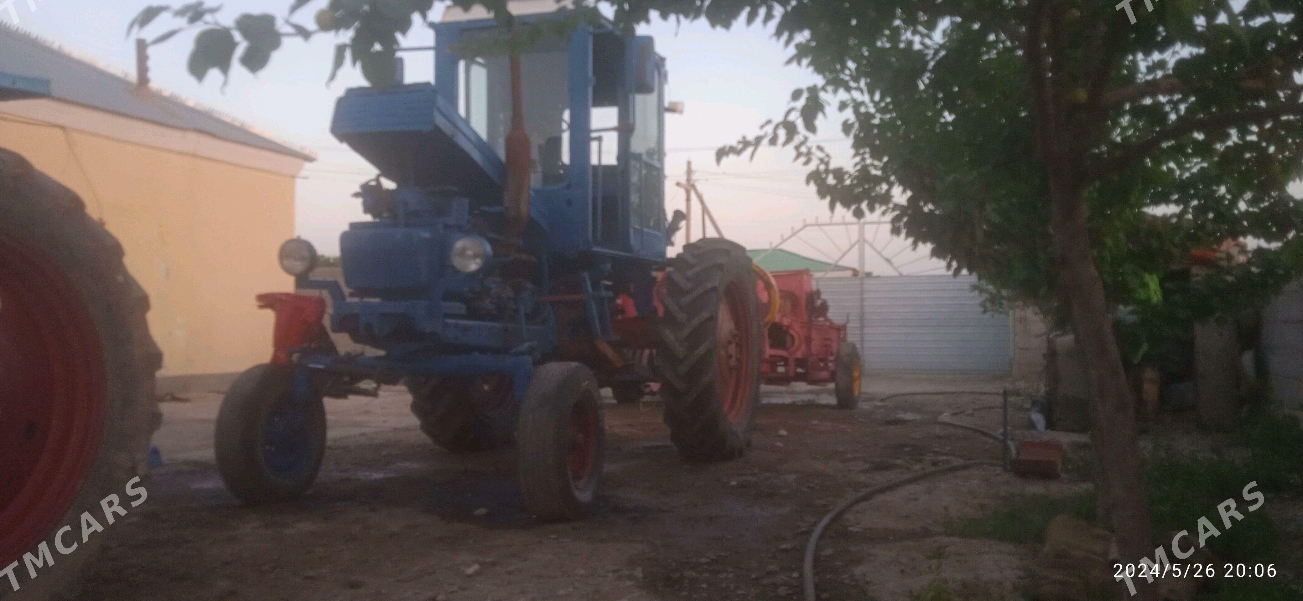 MTZ T-28 1997 - 65 000 TMT - Kaka - img 1