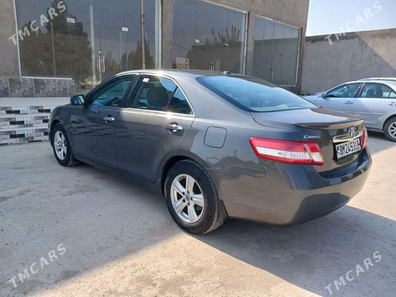 Toyota Camry 2009 - 185 000 TMT - Халач - img 9