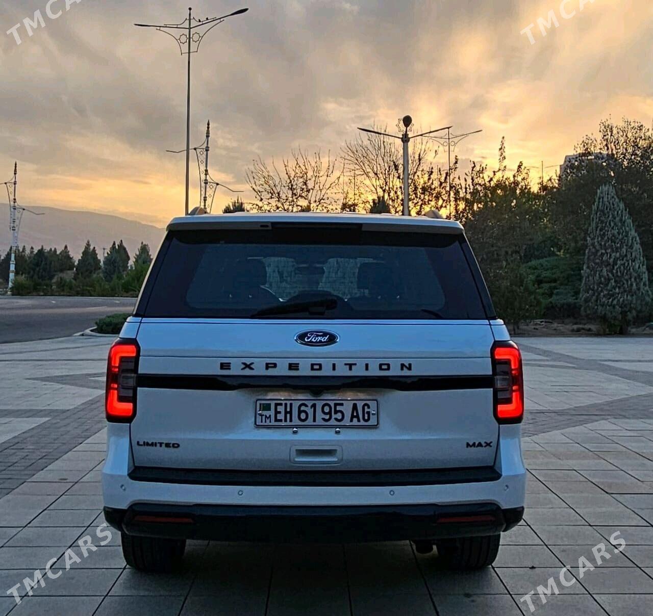 Ford Expedition 2022 - 975 000 TMT - Ашхабад - img 3