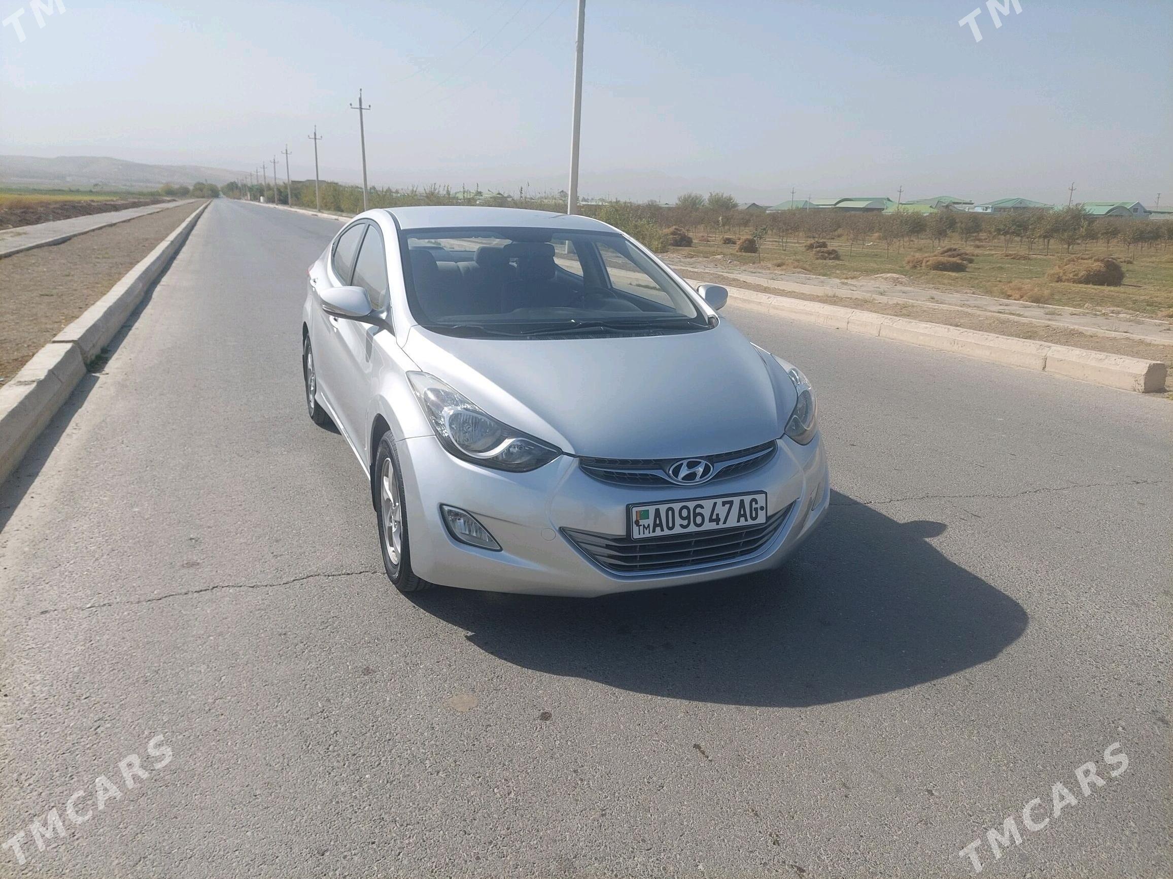 Hyundai Elantra 2012 - 165 000 TMT - Ашхабад - img 2