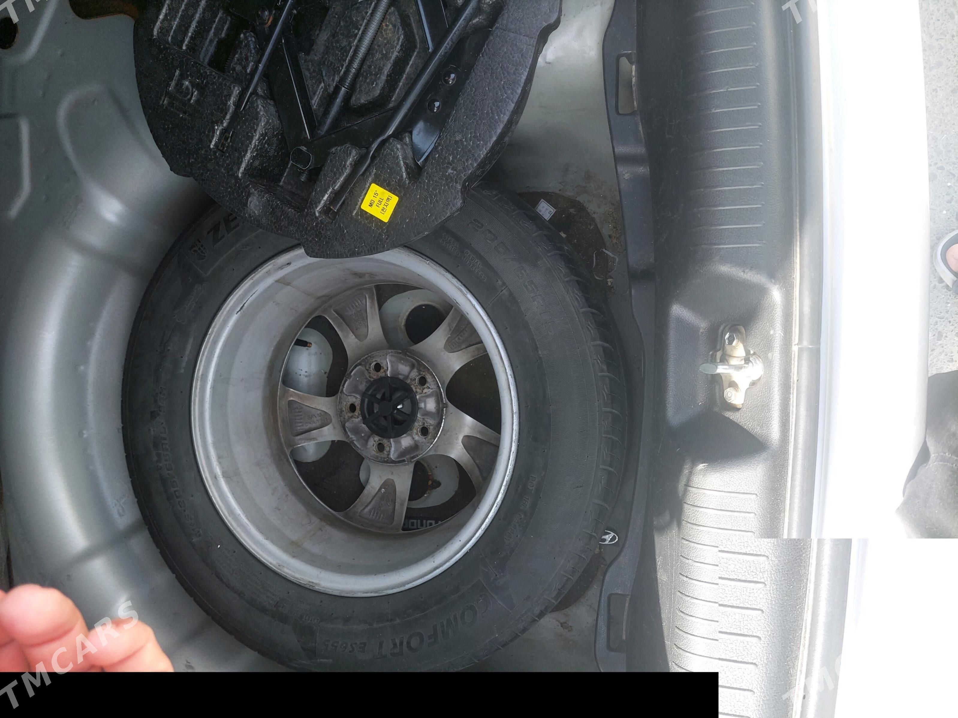 Hyundai Elantra 2012 - 165 000 TMT - Ашхабад - img 5